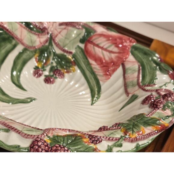 Fitz and Floyd Blackberry Rabbit Collection by Fitz and Floyd 2002 Serving Bowl - Picture 3 of 9